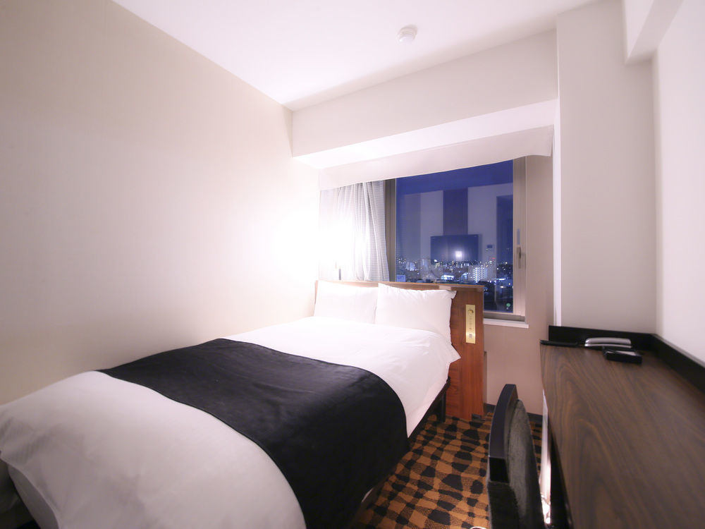 Apa Hotel Nihonbashi Hamacho Ekiminami Токио Экстерьер фото