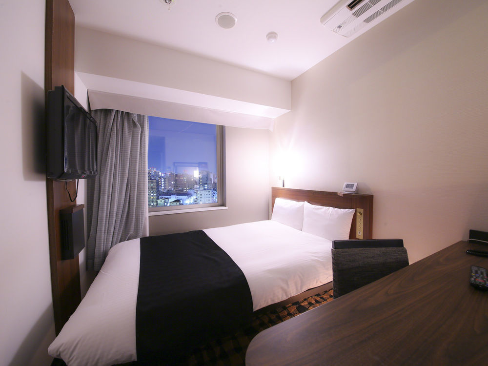 Apa Hotel Nihonbashi Hamacho Ekiminami Токио Экстерьер фото