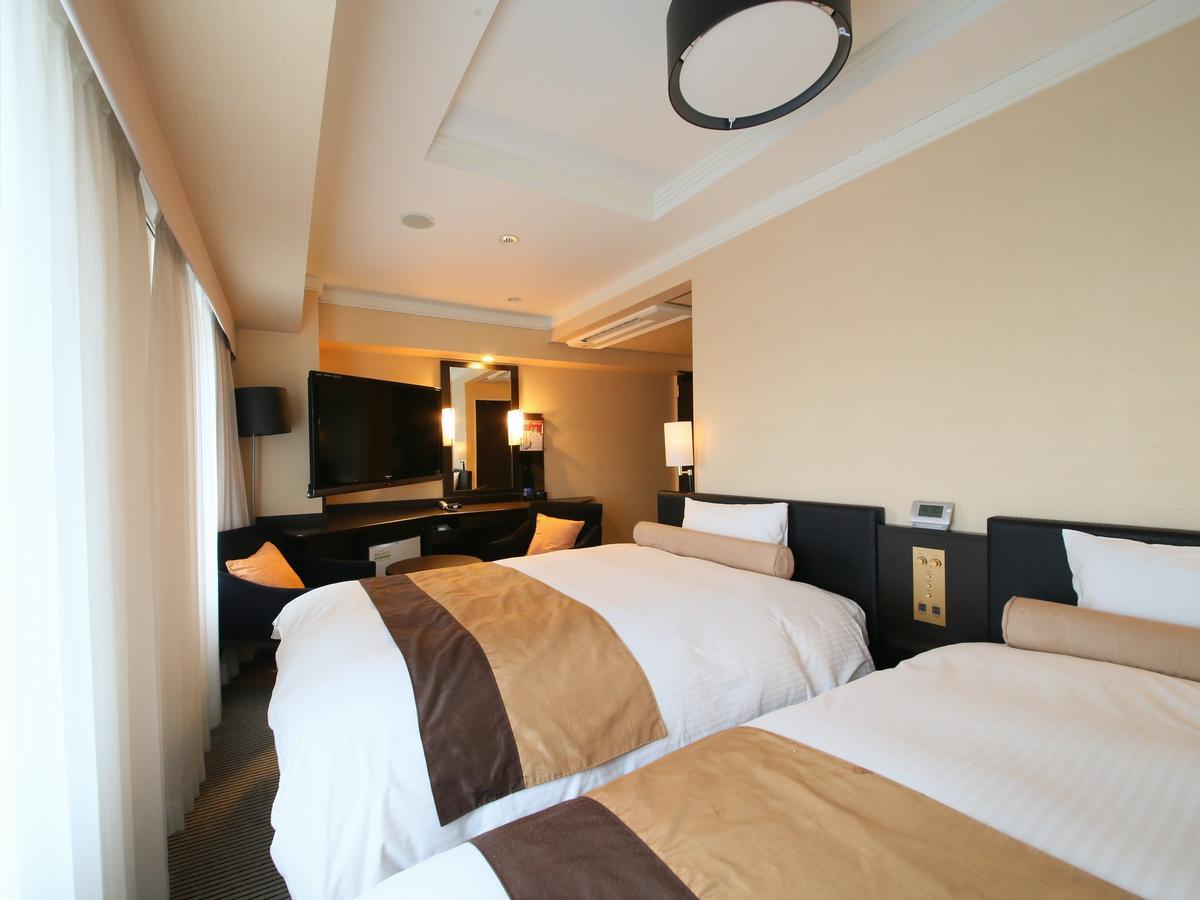 Apa Hotel Nihonbashi Hamacho Ekiminami Токио Экстерьер фото